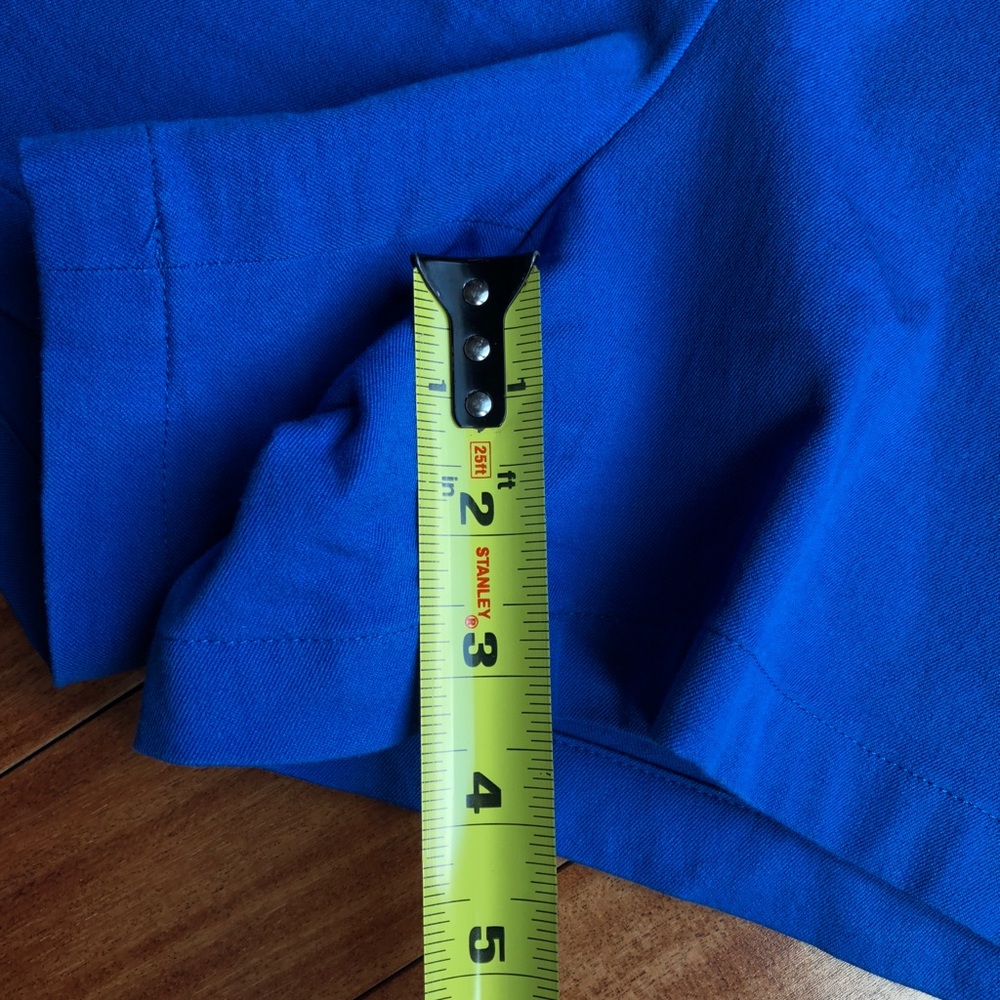 Theory Shorts - Picture 3 of 6